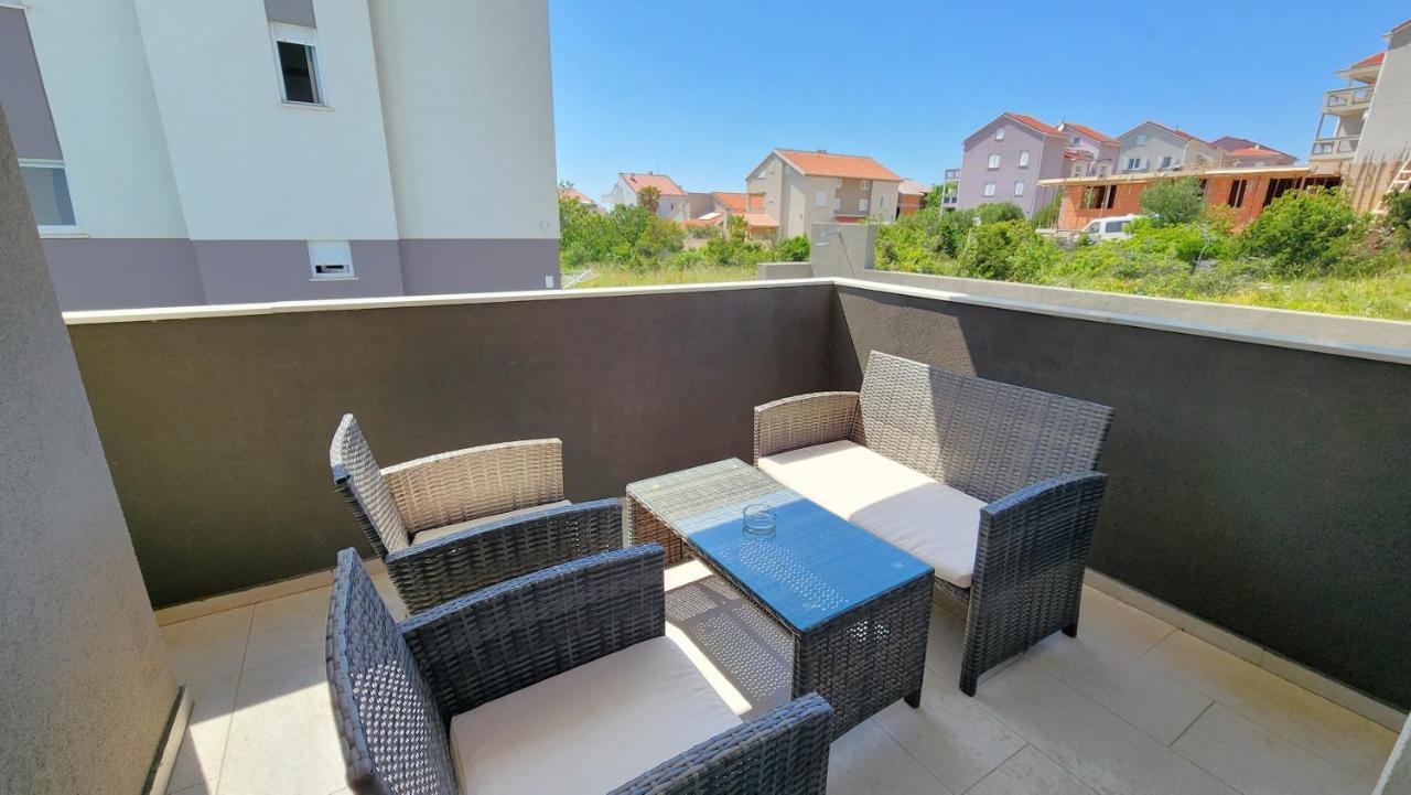 نوفاليا The Sands Luxury Pool Aparthotel 2 المظهر الخارجي الصورة